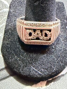 DAD Statement Ring in Sterling Silver with natural diamonds